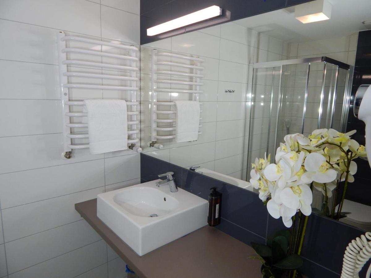 Agat Apartament Czarna Gora Sienna  Exterior photo